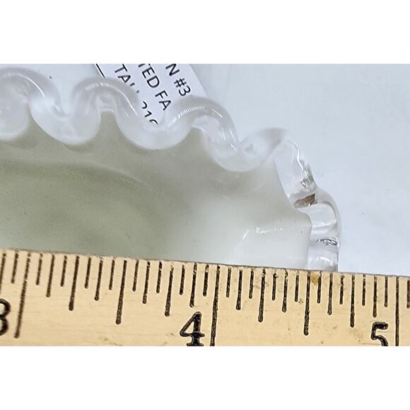 Vintage Fenton 36 Silvercrest Fan Vase Hand Decorated - Picture 6 of 7